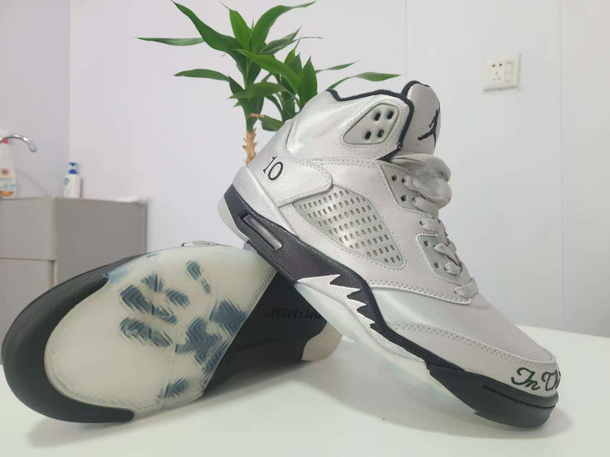 Air Jordan 5 Retro Wings Men's | Skyward Expression