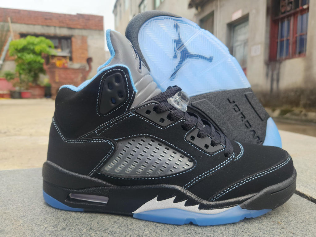 Air Jordan 5 Black / University Blue | Midnight Voltage