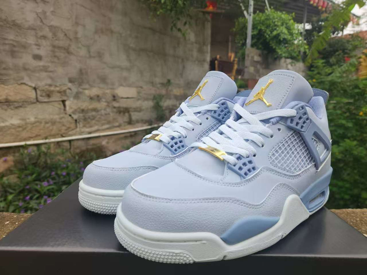 Air Jordan 4 Retro Grey-Blue | Cloudline Edit