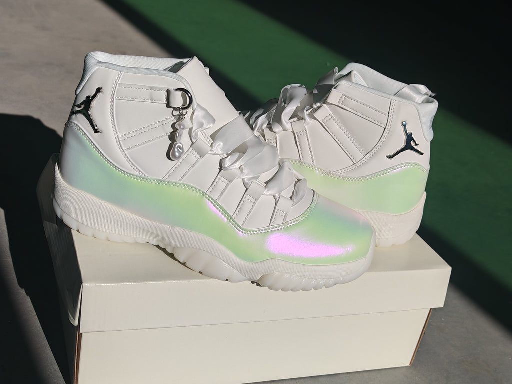 Air Jordan 11 Retro AR0715-110 | Pearl Silver Edit