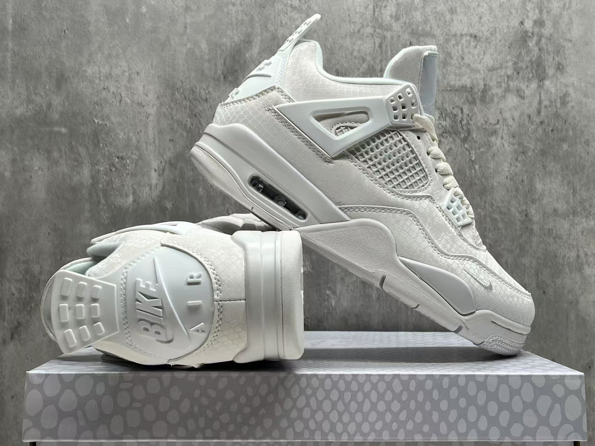 Air Jordan 4 Retro White Mamba | Ivory Momentum Edit
