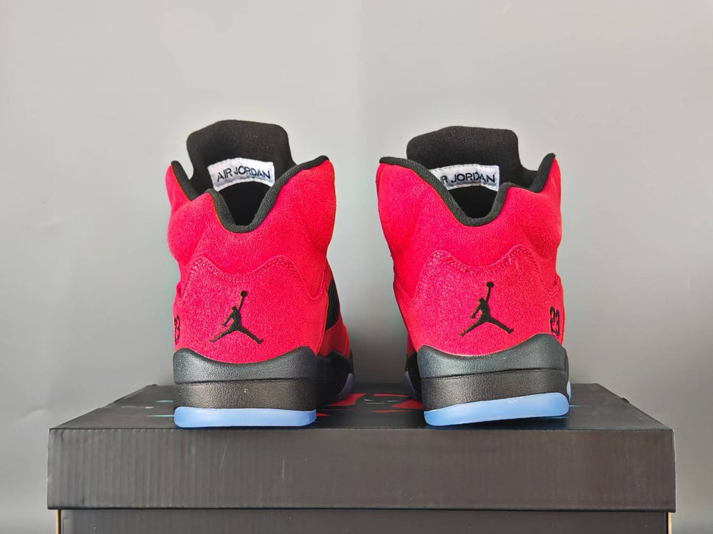 Air Jordan 5 Retro Black / University Red | Crimson Afterhours