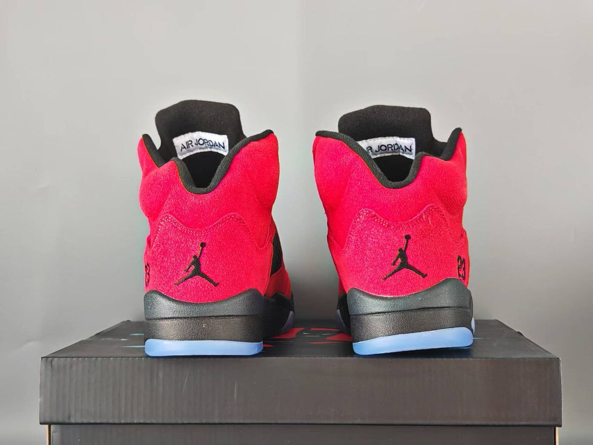 Air Jordan 5 Retro Black / University Red | Crimson Afterhours