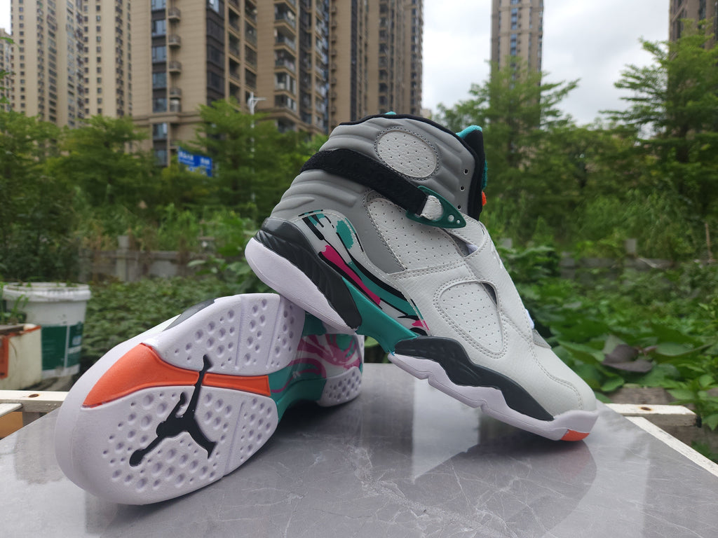 Air Jordan 8 Retro White-Grey-Green | Verdant Skyline