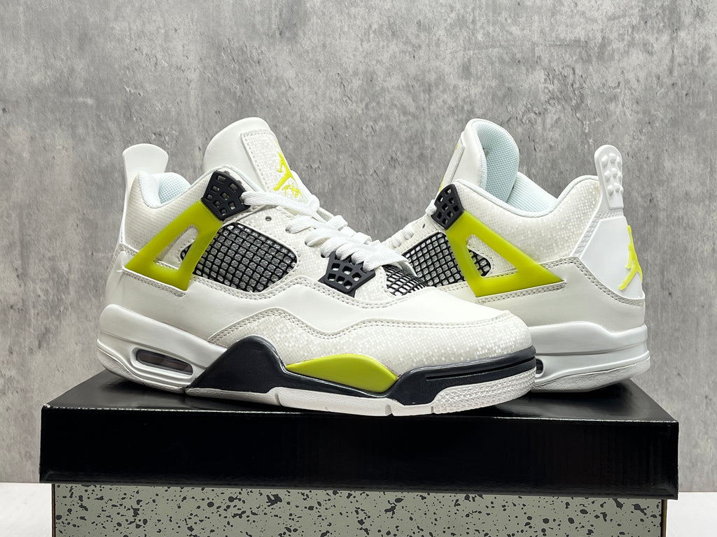 Air Jordan 4 Retro New Colorway | Offscript Edit