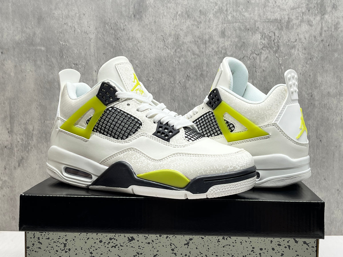Air Jordan 4 Retro New Colorway | Offscript Edit