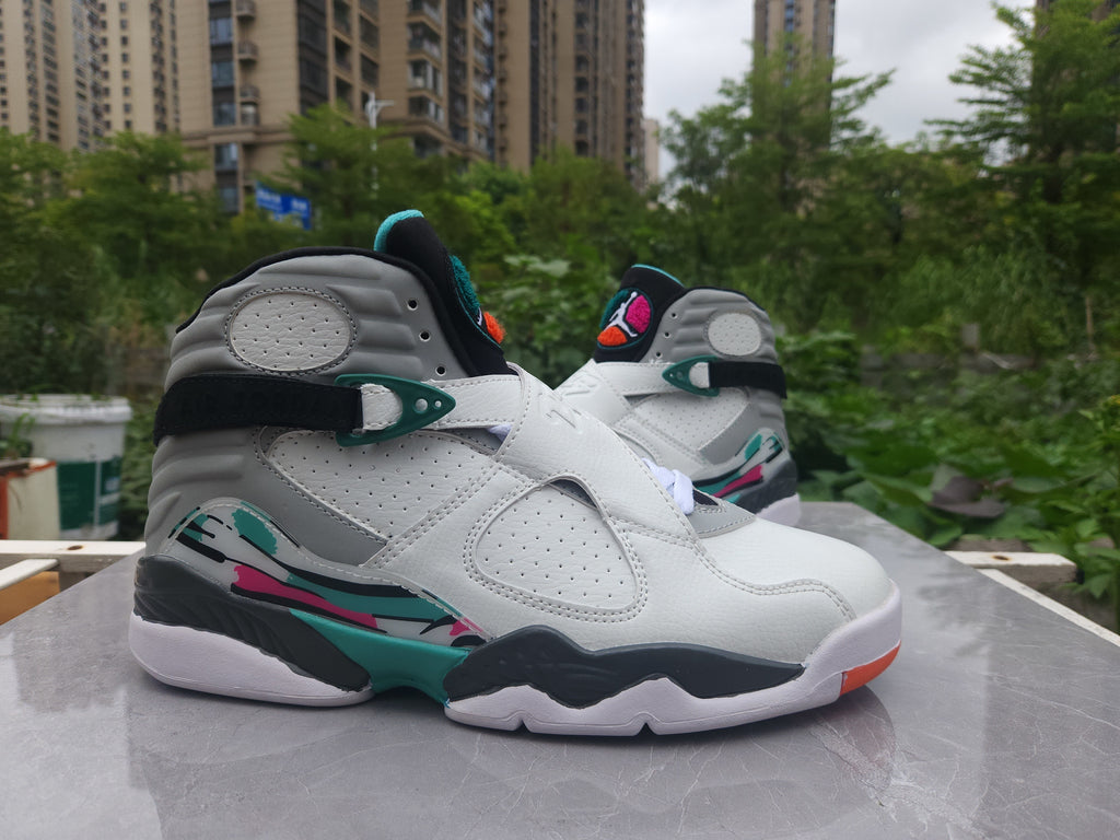 Air Jordan 8 Retro White-Grey-Green | Verdant Skyline